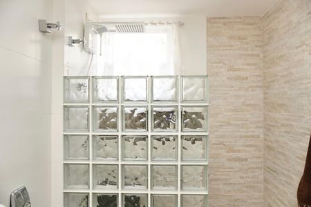 Apartamento para alugar com 125m², 4 quartos e 2 vagas Apartamento para alugar com 125m², 4 quartos e 2 vagasBanheiro da Suíte