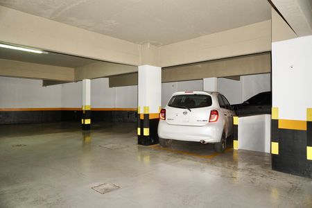 Apartamento para alugar com 125m², 4 quartos e 2 vagas Apartamento para alugar com 125m², 4 quartos e 2 vagasGaragem - 1ª vaga