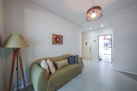 Apartamento à venda com 70m², 2 quartos e sem vagaSala