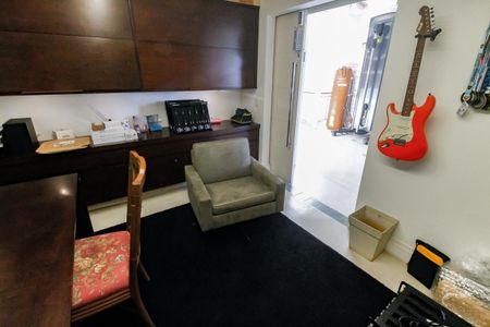 Casa de condomínio à venda com 460m², 4 quartos e 4 vagasSala 3