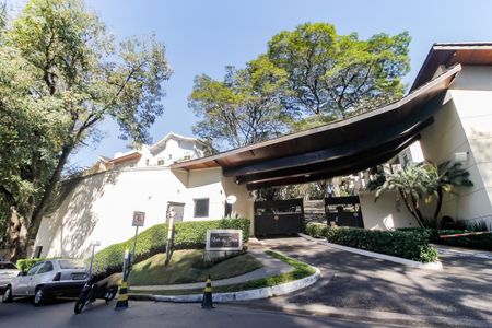 Casa de condomínio à venda com 460m², 4 quartos e 4 vagasFachado do condomínio