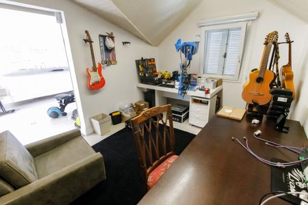 Casa de condomínio à venda com 460m², 4 quartos e 4 vagasSala 3