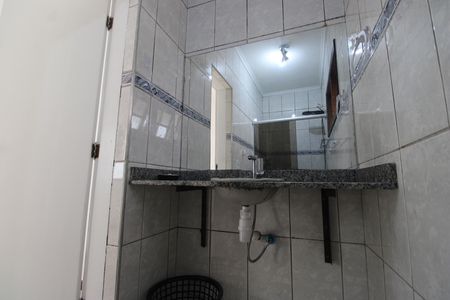 Casa de condomínio para alugar com 192m², 3 quartos e 2 vagasBanheiro da suíte