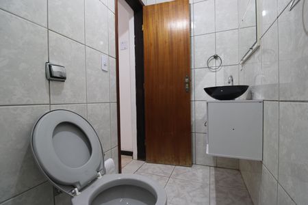 Casa de condomínio para alugar com 192m², 3 quartos e 2 vagasBanheiro
