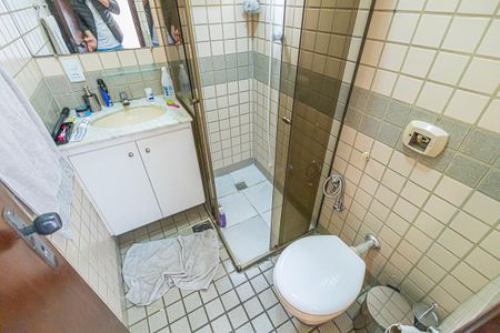Apartamento à venda com 54m², 2 quartos e 2 vagas Apartamento à venda com 54m², 2 quartos e 2 vagasBanheiro