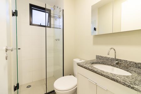 Banheiro de apartamento para alugar com 2 quartos, 40m² em Butantã, São Paulo