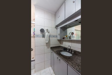 Apartamento à venda com 85m², 3 quartos e 1 vaga Apartamento à venda com 85m², 3 quartos e 1 vagaBanheiro 2