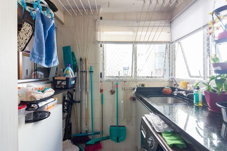 Área de Serviço de apartamento à venda com 3 quartos, 85m² em Vila Yara, Osasco