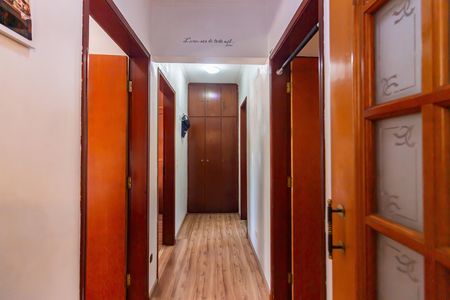 Apartamento à venda com 85m², 3 quartos e 1 vaga Apartamento à venda com 85m², 3 quartos e 1 vagaCorredor