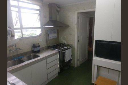 Apartamento à venda com 160m², 4 quartos e 3 vagas