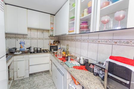 Cozinha de casa para alugar com 4 quartos, 180m² em Boa Vista, Belo Horizonte