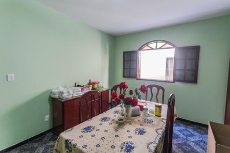 Casa para alugar com 180m², 4 quartos e sem vagaCopa