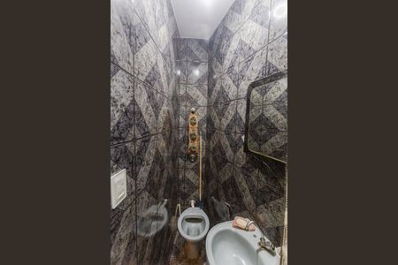 Casa para alugar com 180m², 4 quartos e sem vagaBanheiro de serviço