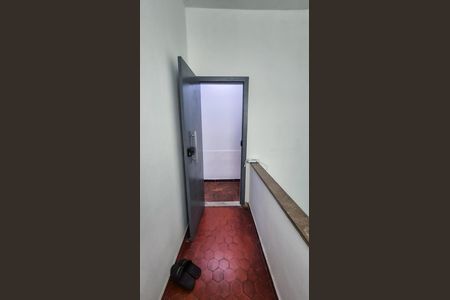 Casa à venda com 100m², 3 quartos e sem vaga Casa à venda com 100m², 3 quartos e sem vagaEntrada da Casa