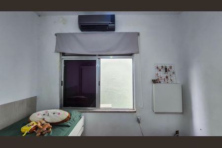 Casa à venda com 100m², 3 quartos e sem vaga Casa à venda com 100m², 3 quartos e sem vagaQuarto 2