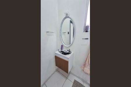 Casa à venda com 100m², 3 quartos e sem vaga Casa à venda com 100m², 3 quartos e sem vagaBanheiro 2