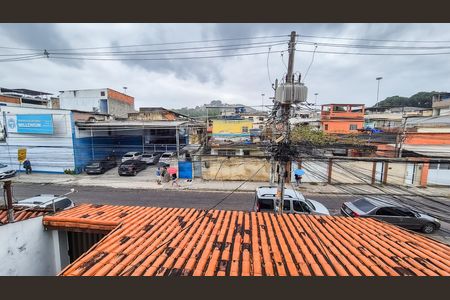 Casa à venda com 100m², 3 quartos e sem vaga Casa à venda com 100m², 3 quartos e sem vagaSala