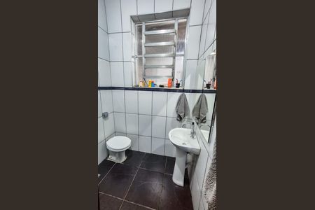 Casa à venda com 100m², 3 quartos e sem vaga Casa à venda com 100m², 3 quartos e sem vagaBanheiro 1 Social
