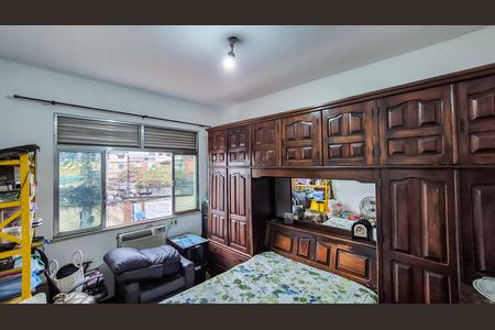 Casa à venda com 100m², 3 quartos e sem vaga Casa à venda com 100m², 3 quartos e sem vagaQuarto 1