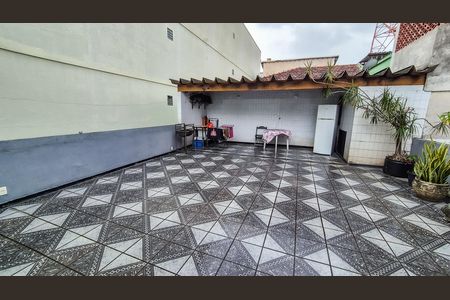 Casa à venda com 100m², 3 quartos e sem vaga Casa à venda com 100m², 3 quartos e sem vagaTerraço