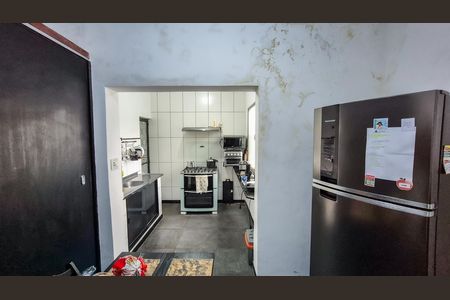 Casa à venda com 100m², 3 quartos e sem vaga Casa à venda com 100m², 3 quartos e sem vagaCozinha