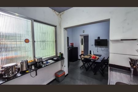Casa à venda com 100m², 3 quartos e sem vaga Casa à venda com 100m², 3 quartos e sem vagaCozinha