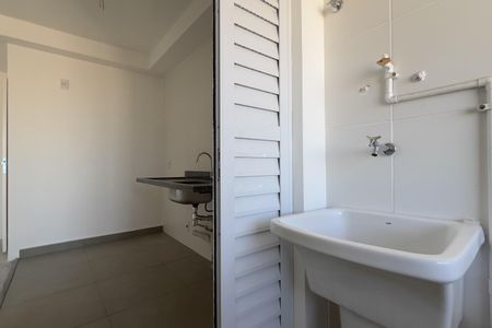 Apartamento para alugar com 59m², 2 quartos e 1 vaga Apartamento para alugar com 59m², 2 quartos e 1 vagaCozinha e Área de Serviço