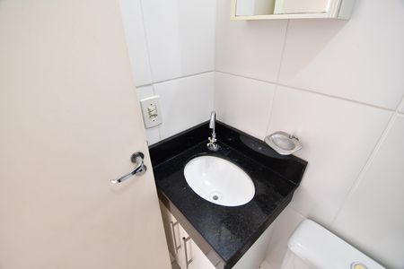 Apartamento para alugar com 47m², 2 quartos e 1 vagaBanheiro Social