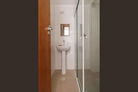 Banheiro de apartamento para alugar com 2 quartos, 42m² em Jardim Lideranca, São Paulo