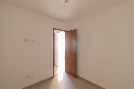 Quarto 1 de apartamento para alugar com 2 quartos, 42m² em Jardim Lideranca, São Paulo