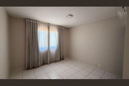 Apartamento para alugar com 74m², 3 quartos e 1 vagaSuíte