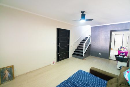 Sala de casa à venda com 3 quartos, 120m² em Jardim Oriental, São Paulo