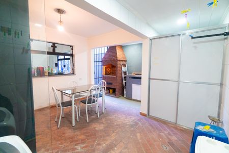 Lavanderia de casa à venda com 3 quartos, 120m² em Jardim Oriental, São Paulo