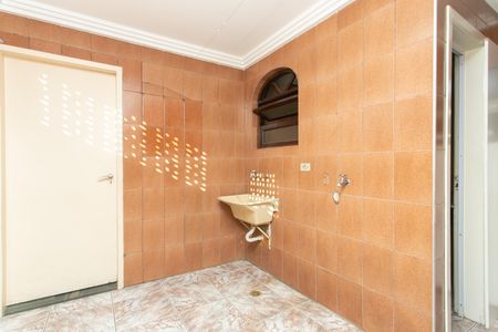 Casa para alugar com 70m², 2 quartos e 1 vagaÁrea de Serviço 