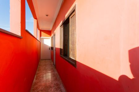 Casa para alugar com 70m², 2 quartos e 1 vagaÁrea Externa - Entrada 