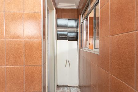 Casa para alugar com 70m², 2 quartos e 1 vagaHall 
