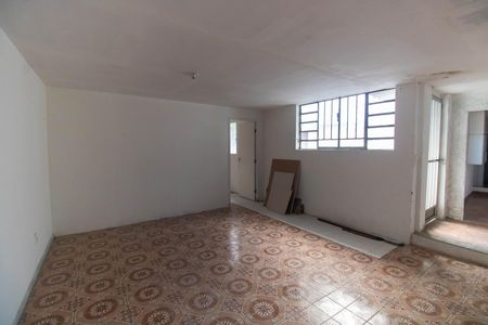 Casa para alugar com 50m², 1 quarto e sem vagaQuarto 