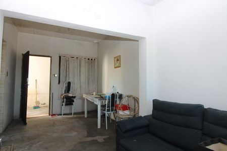 Casa à venda com 5 quartos, 300m² em Cangaiba, São Paulo