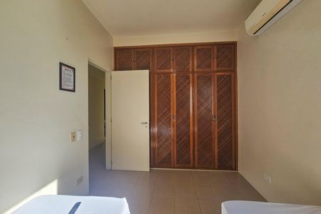 Apartamento para alugar com 260m², 3 quartos e 2 vagas
