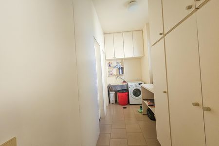 Apartamento para alugar com 260m², 3 quartos e 2 vagas