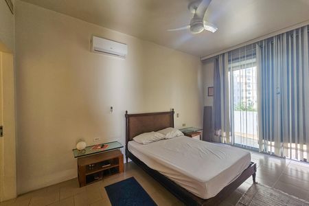 Apartamento para alugar com 260m², 3 quartos e 2 vagas