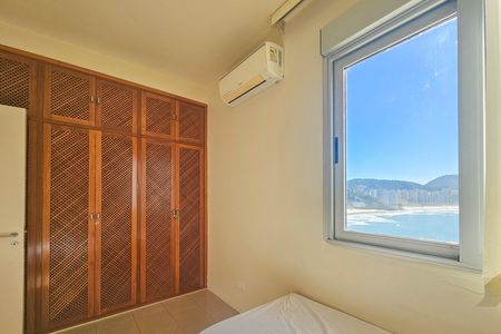 Apartamento para alugar com 260m², 3 quartos e 2 vagas