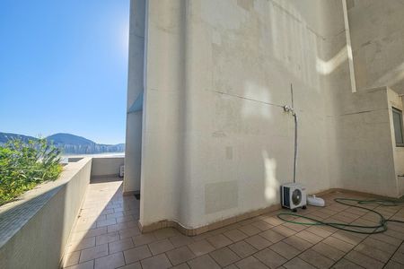 Apartamento para alugar com 260m², 3 quartos e 2 vagas