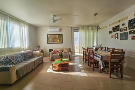 Apartamento para alugar com 260m², 3 quartos e 2 vagas