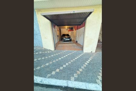 Garagem de casa à venda com 4 quartos, 170m² em Vila Nossa Senhora do Retiro, São Paulo