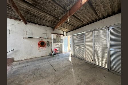 Garagem de casa para alugar com 3 quartos, 100m² em Jardim Regina Alice, Barueri