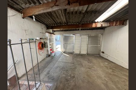 Garagem de casa para alugar com 3 quartos, 100m² em Jardim Regina Alice, Barueri