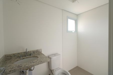 Apartamento à venda com 67m², 2 quartos e 2 vagas Apartamento à venda com 67m², 2 quartos e 2 vagasBanheiro da Suíte