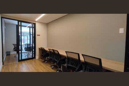 Apartamento à venda com 67m², 2 quartos e 2 vagas Apartamento à venda com 67m², 2 quartos e 2 vagasCoworking