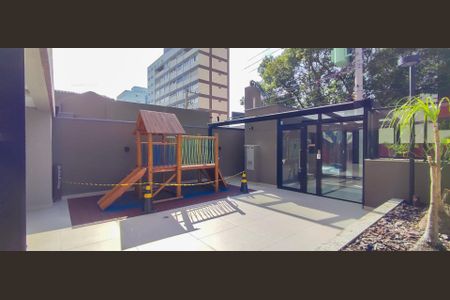 Apartamento à venda com 67m², 2 quartos e 2 vagas Apartamento à venda com 67m², 2 quartos e 2 vagasPlayground